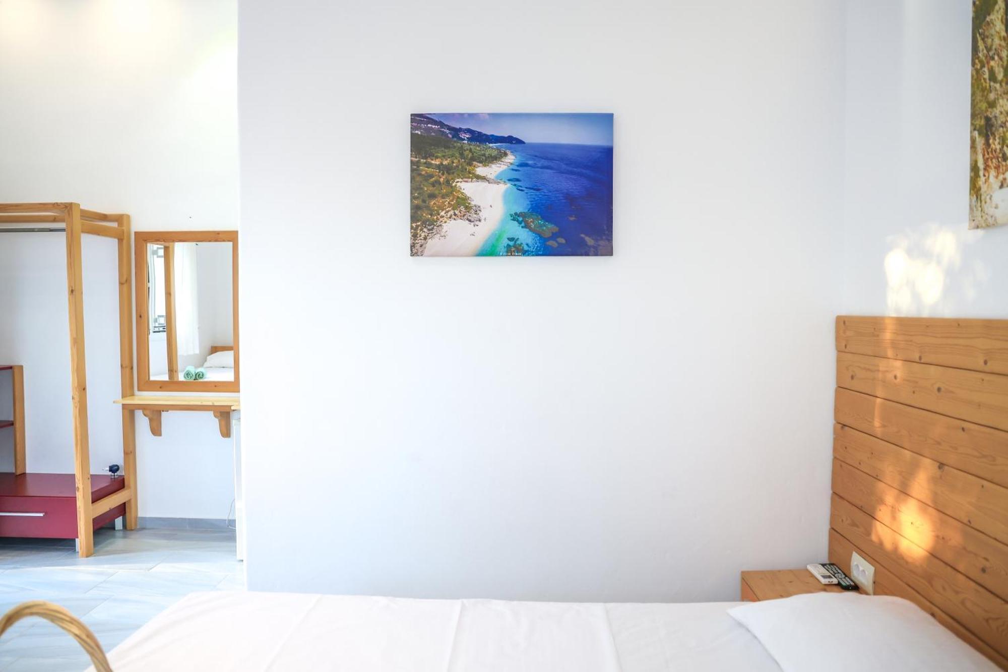 Casablanca Rooms Dhermi Exterior photo